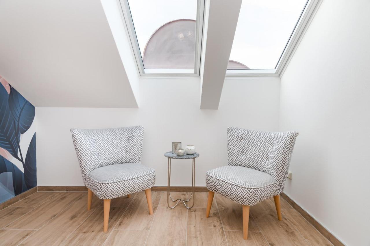 Eight Secrets Boutique Residence By Dwellfort Prága Kültér fotó