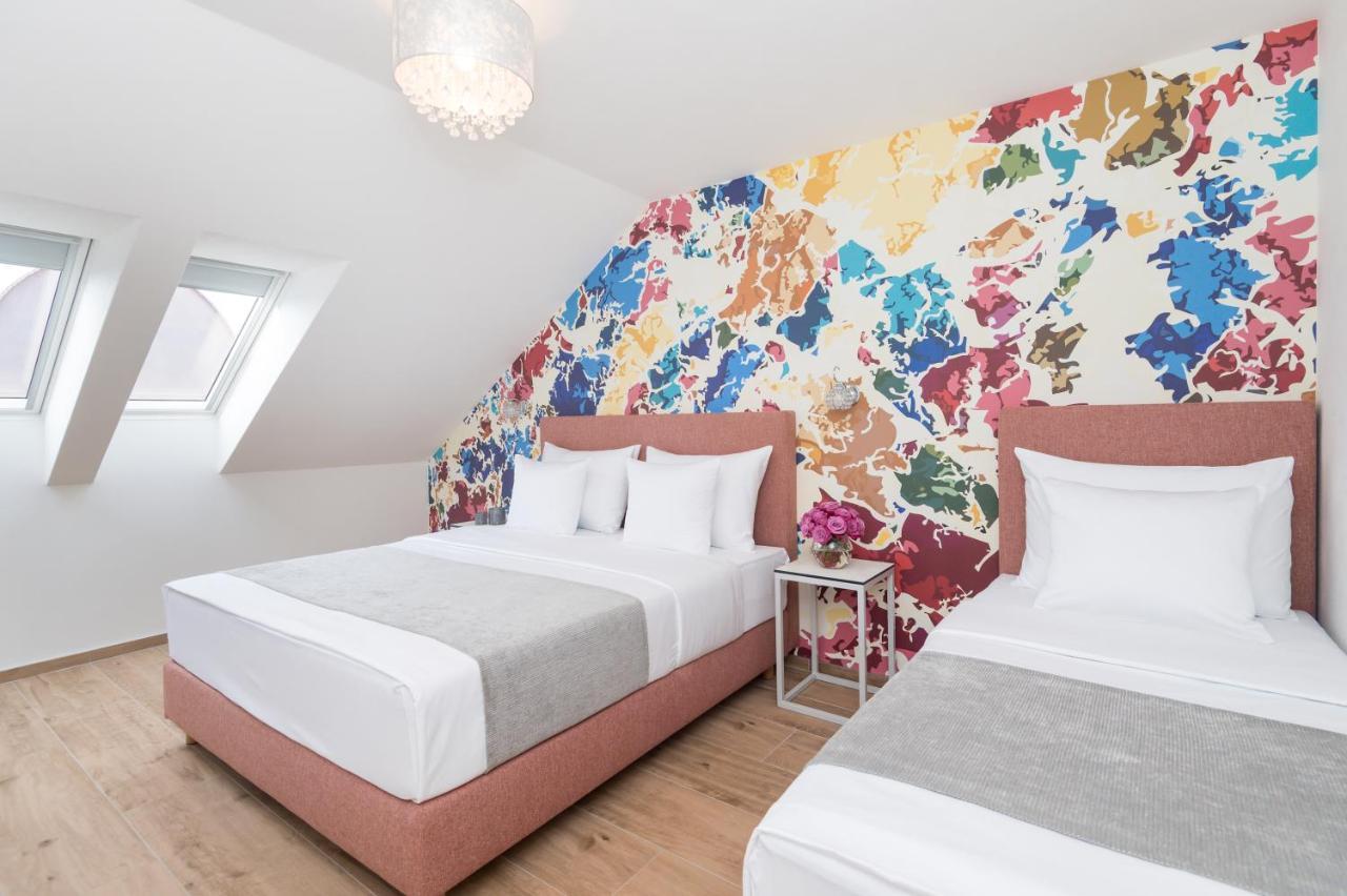 Eight Secrets Boutique Residence By Dwellfort Prága Kültér fotó