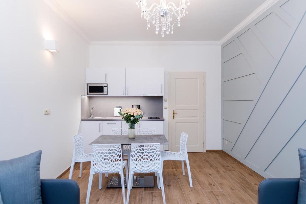 Eight Secrets Boutique Residence By Dwellfort Prága Kültér fotó